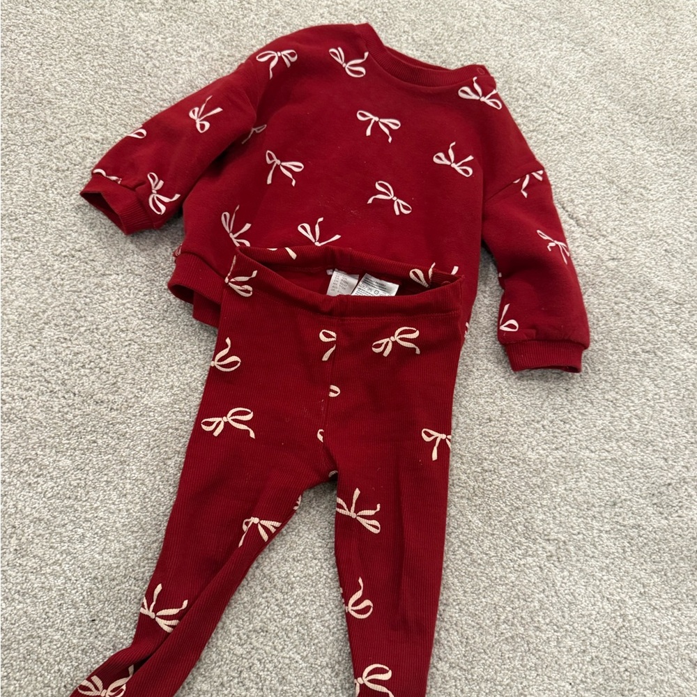 H&M Red Bow Patterned Sweatshirt and Pants Set